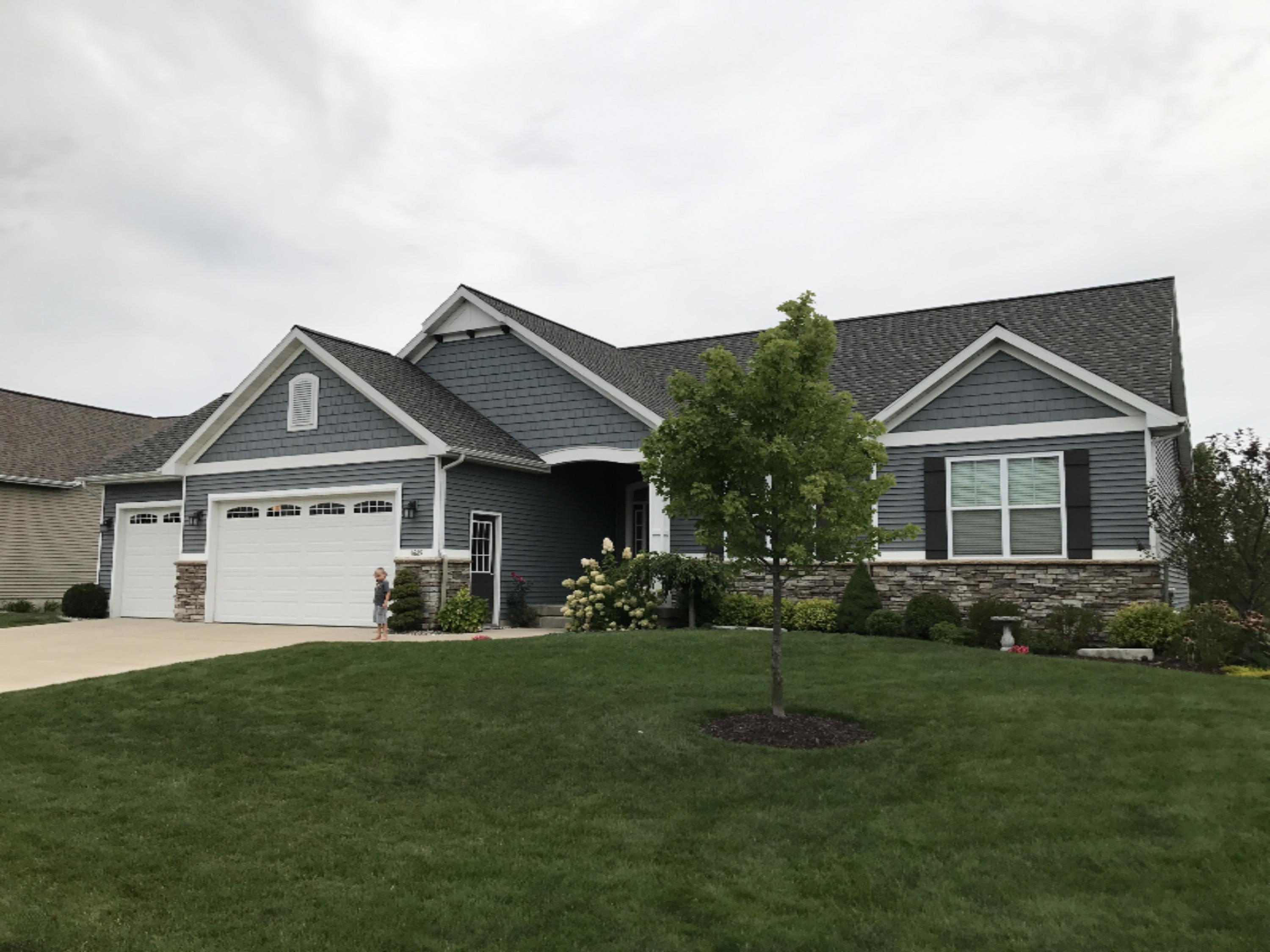 1689 68th Street Southwest Byron Center, MI 49315 - Photo 2 of 49 Sal 2
