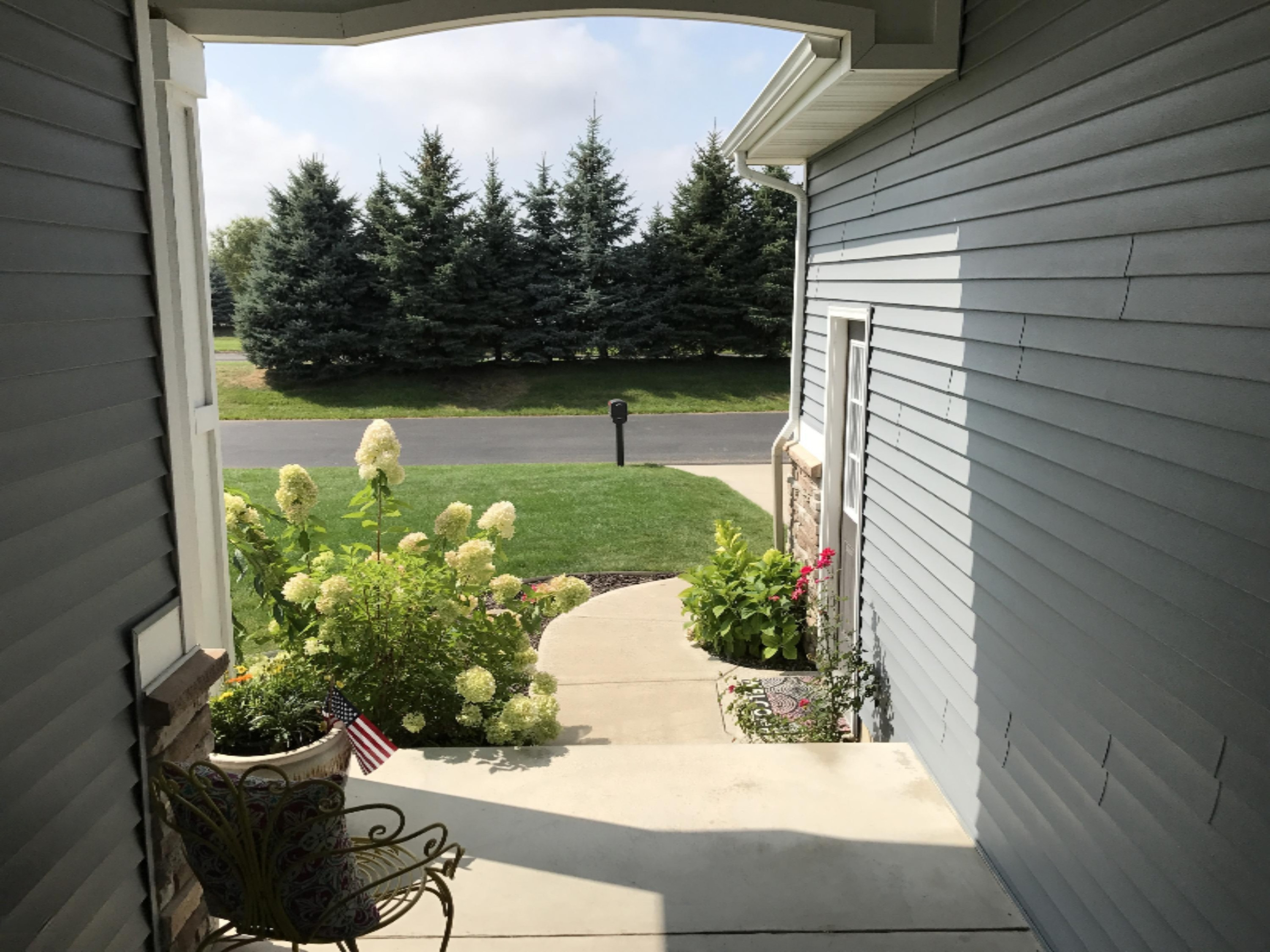 1689 68th Street Southwest Byron Center, MI 49315 - Photo 6 of 49 Sal28