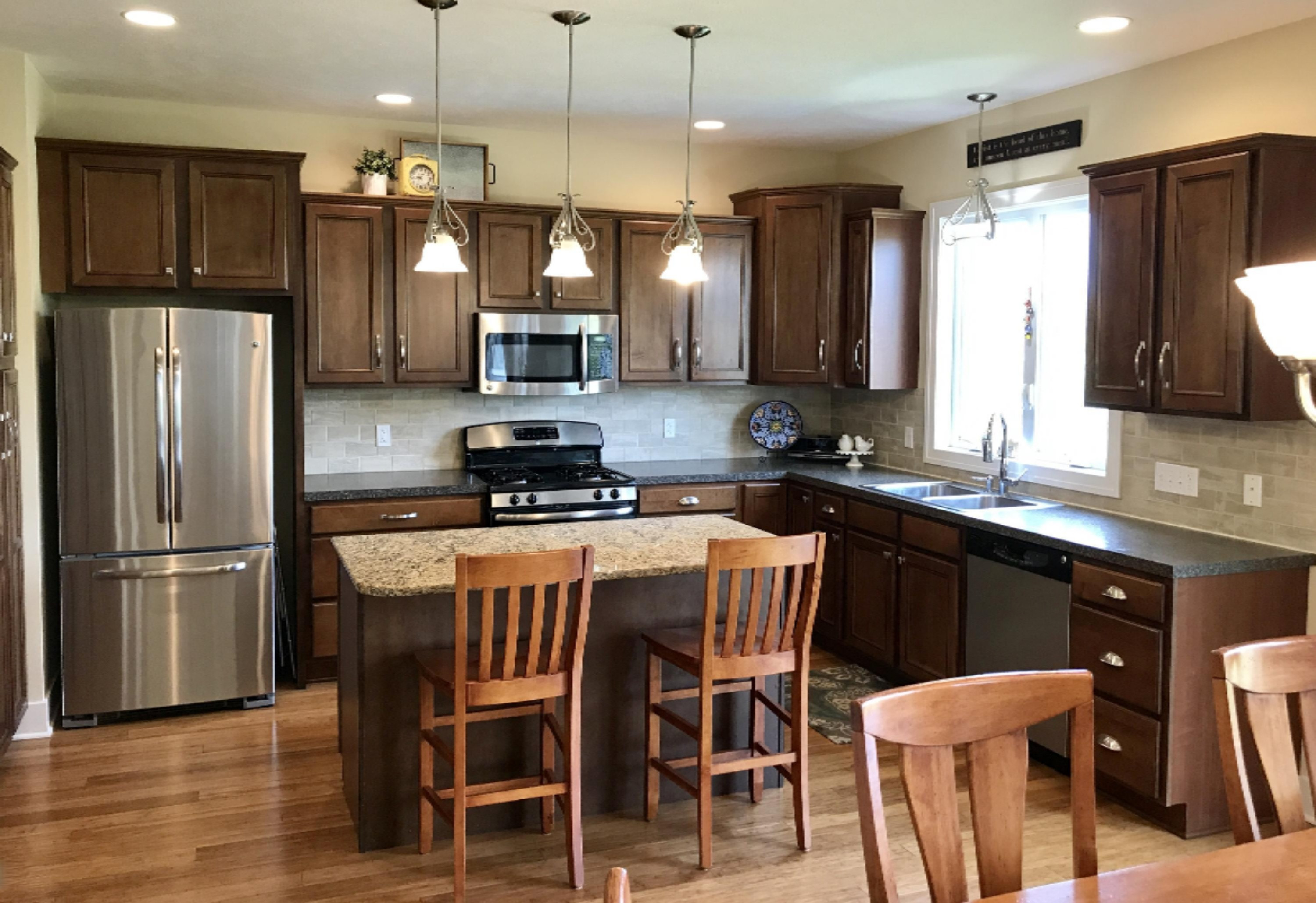 1689 68th Street Southwest Byron Center, MI 49315 - Photo 7 of 49 Sal33