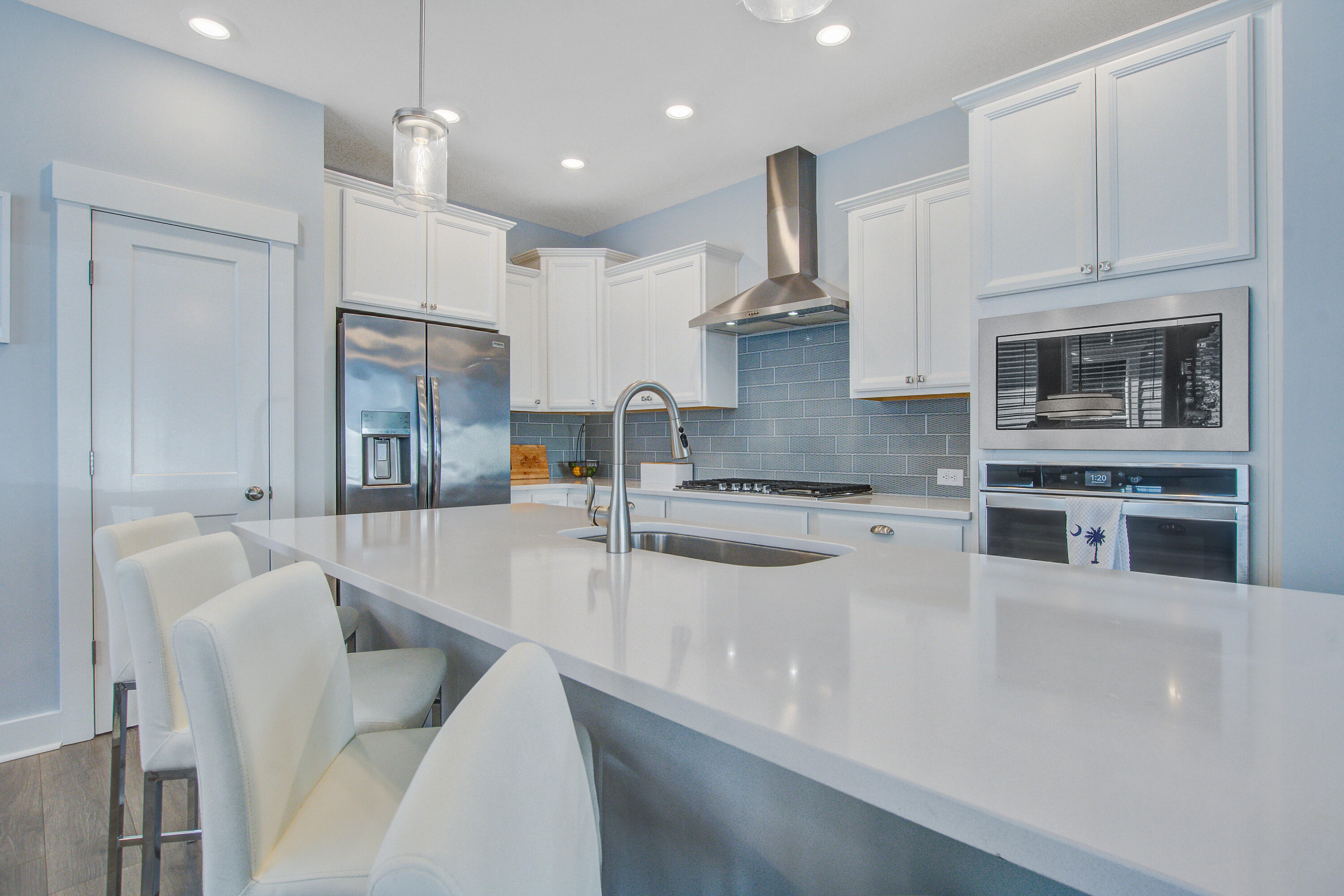 655 Blueway Avenue Summerville, SC 29486 - Photo 2 of 39 Gourmet Kitchen
