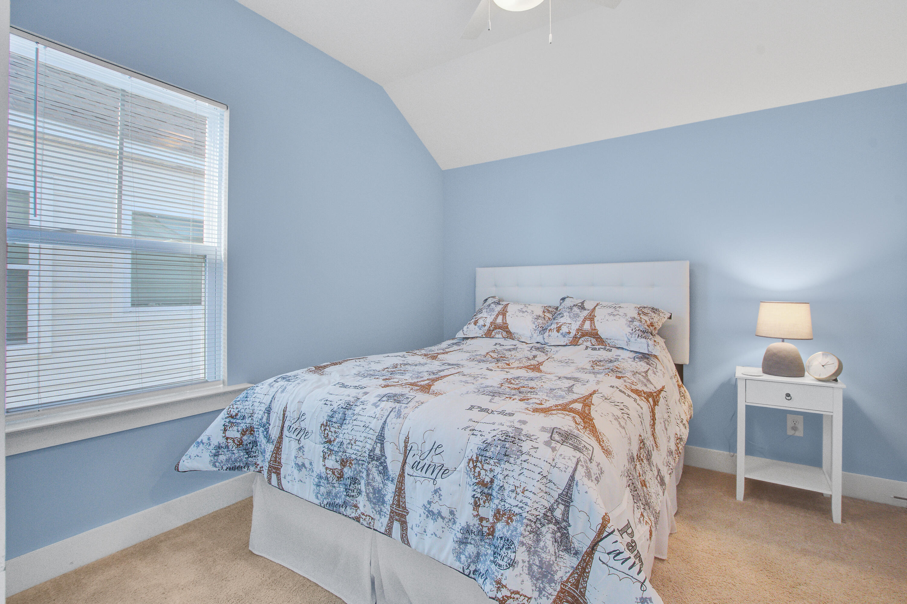 655 Blueway Avenue Summerville, SC 29486 - Photo 22 of 39 Bedroom 2
