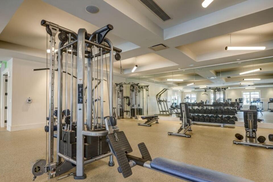 655 Blueway Avenue Summerville, SC 29486 - Photo 32 of 39 Exercise Room