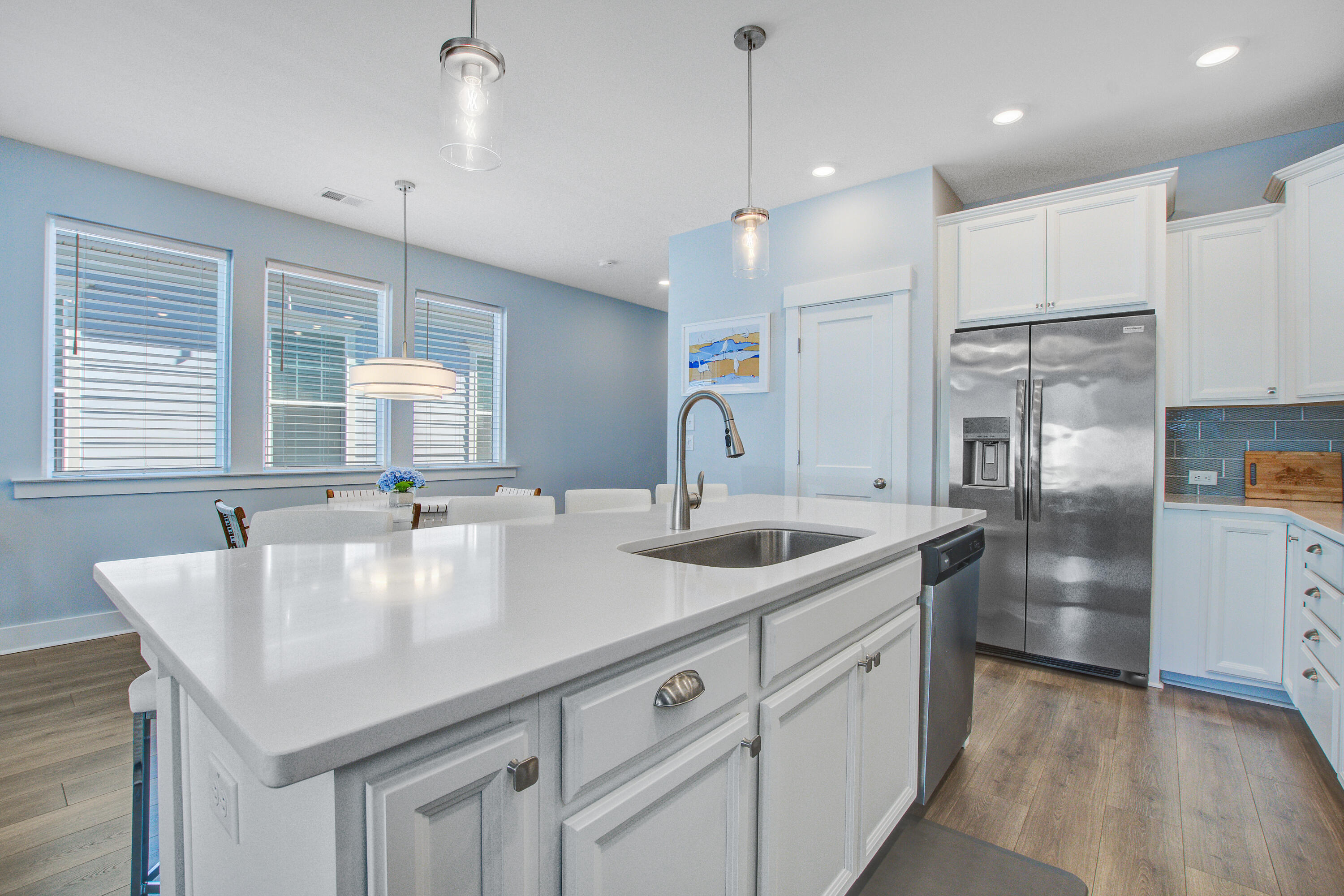 655 Blueway Avenue Summerville, SC 29486 - Photo 8 of 39 Gourmet Kitchen