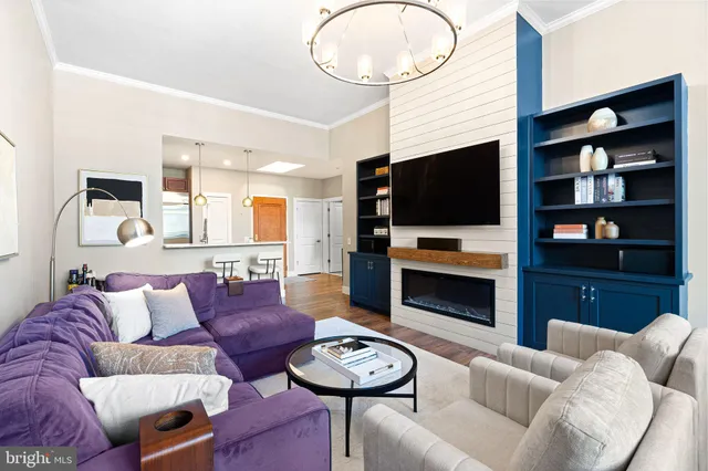 $599,900 | 440 South Broad Street, Unit 803, Philadelphia, PA 19146