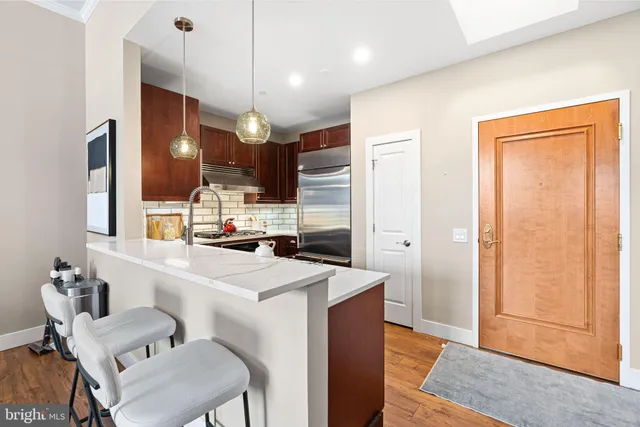 $599,900 | 440 South Broad Street, Unit 803, Philadelphia, PA 19146