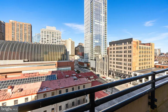 $599,900 | 440 South Broad Street, Unit 803, Philadelphia, PA 19146