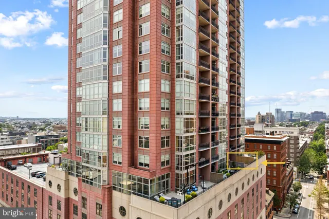 $599,900 | 440 South Broad Street, Unit 803, Philadelphia, PA 19146