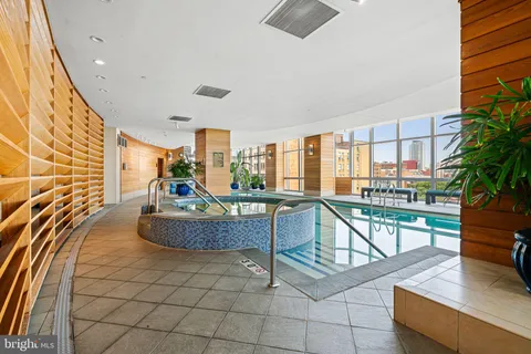 $599,900 | 440 South Broad Street, Unit 803, Philadelphia, PA 19146