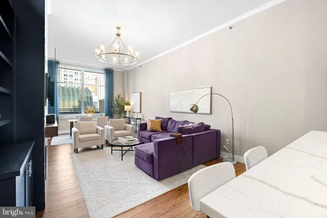 $599,900 | 440 South Broad Street, Unit 803, Philadelphia, PA 19146