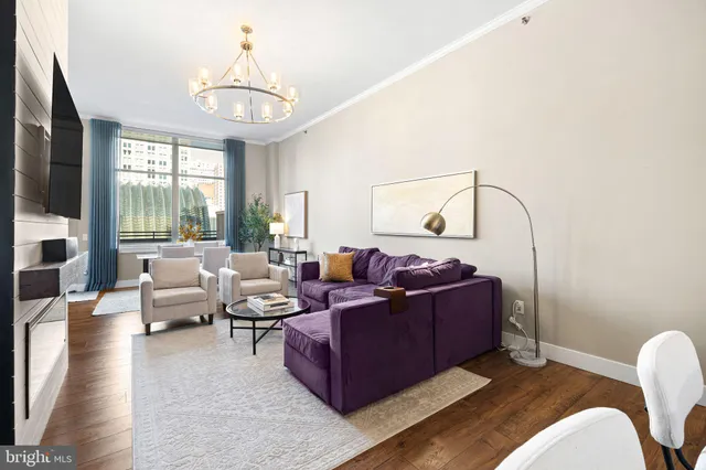 $599,900 | 440 South Broad Street, Unit 803, Philadelphia, PA 19146