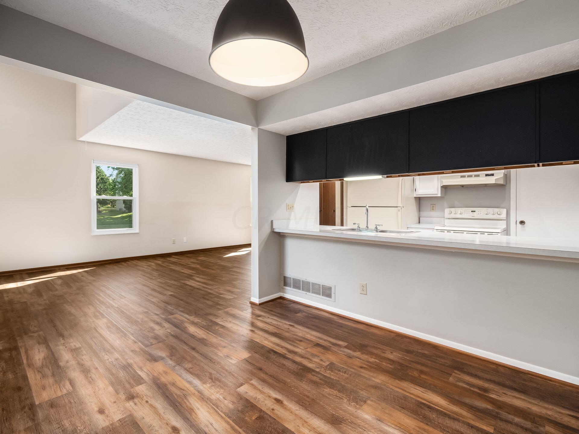 14 Ridgedale Court Powell, OH 43065 - Photo 14 of 42 Dining Room