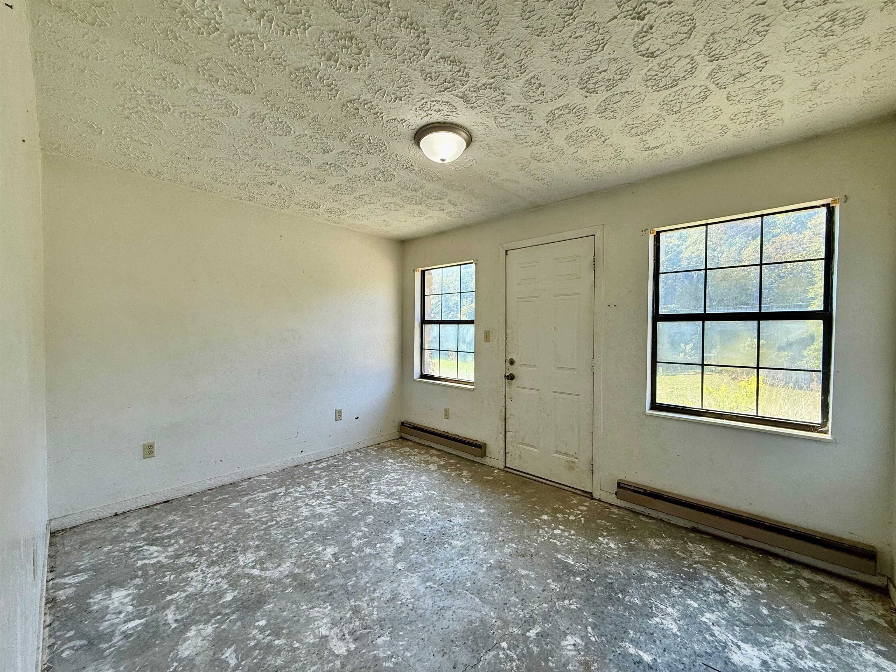 16118 Trace Road Rush, KY 41168 - Photo 2 of 14 Gallery Image 2