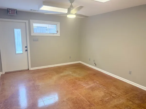 $5,950 | 765 Sweetbrier Road, Memphis, TN 38120