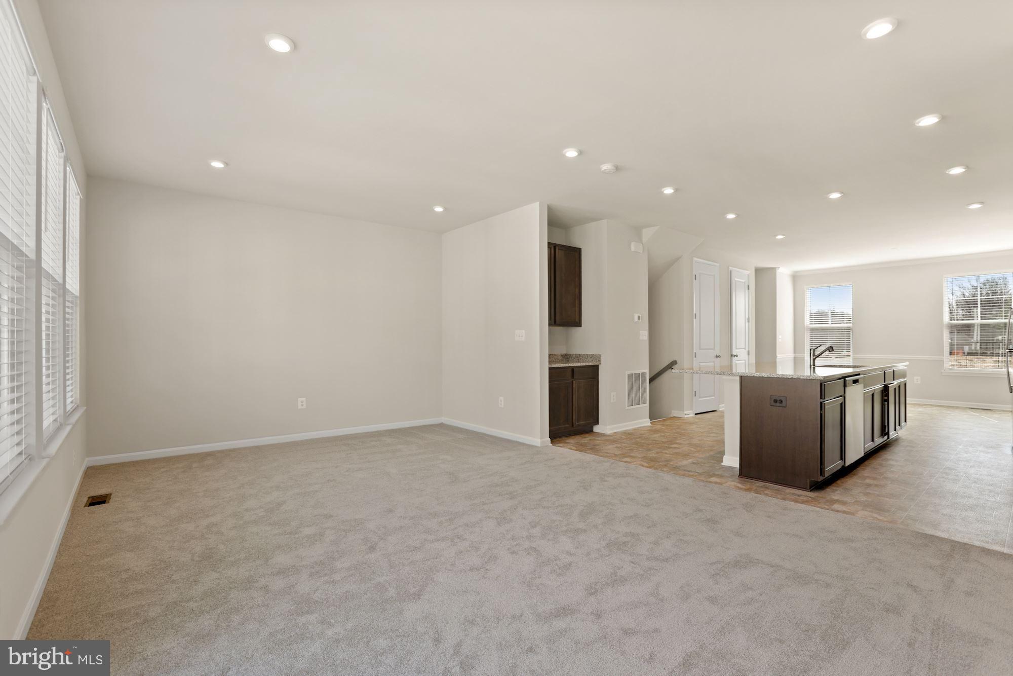 3970 Shire Meadow Lane Triangle, VA 22172 - Photo 15 of 52