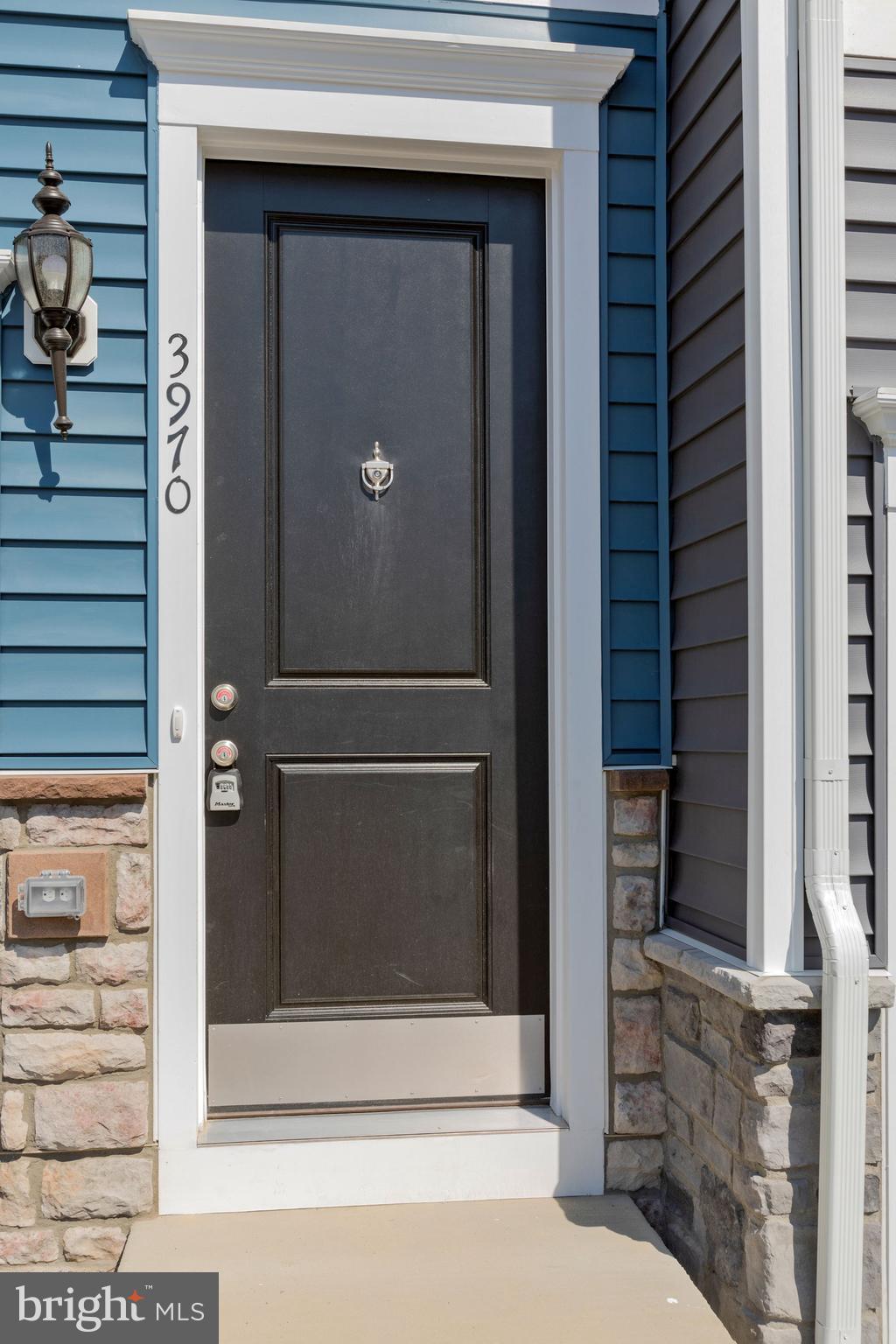 3970 Shire Meadow Lane Triangle, VA 22172 - Photo 6 of 52