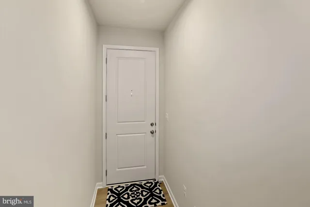 $2,900 | 3970 Shire Meadow Lane, Triangle, VA 22172