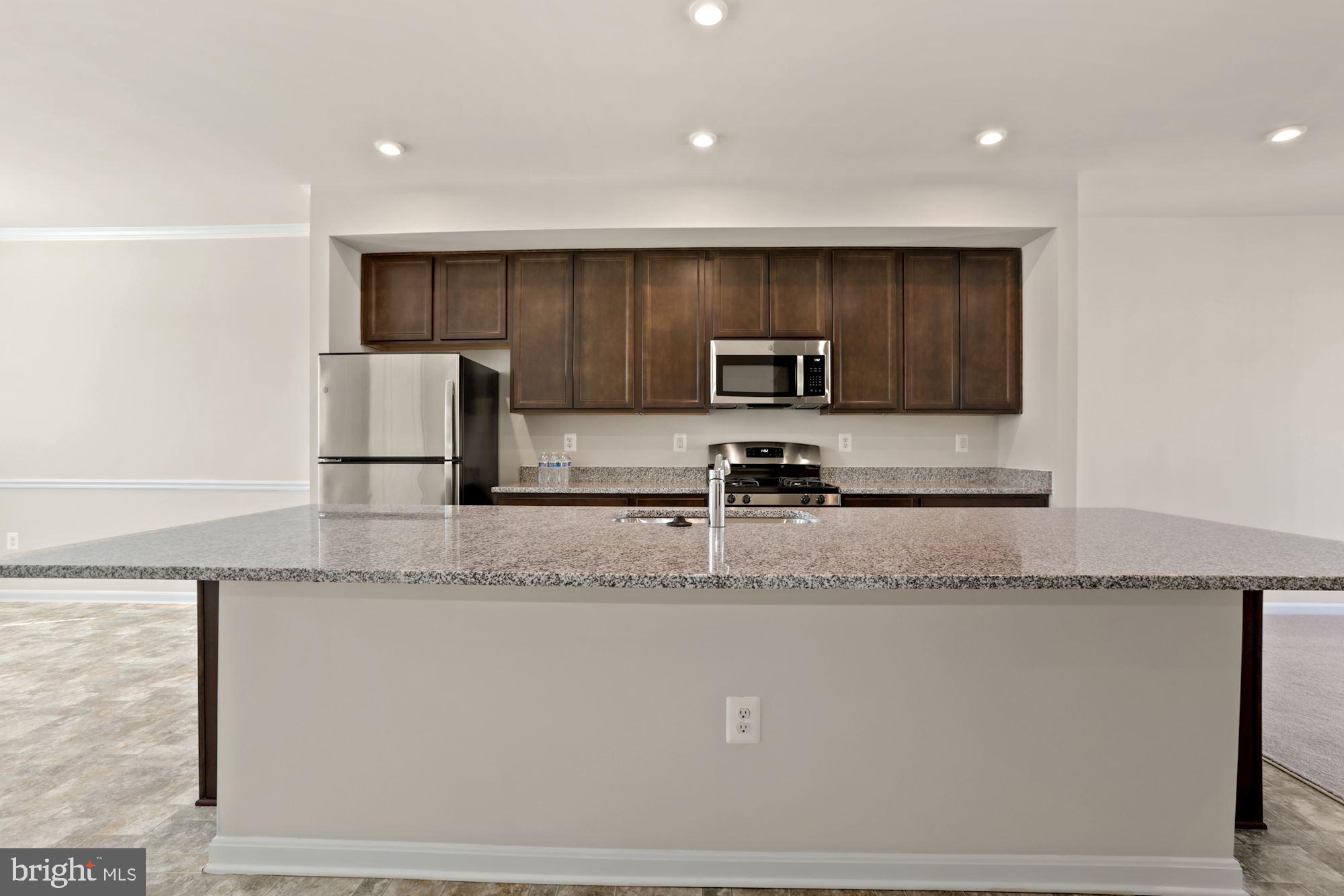 3970 Shire Meadow Lane Triangle, VA 22172 - Photo 8 of 52