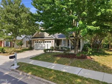 $519,900 | 204 Crystal Brook Lane, Cary, NC 27519
