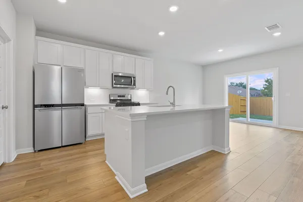 $2,800 | 7916 Andravida Drive, Austin, TX 78747