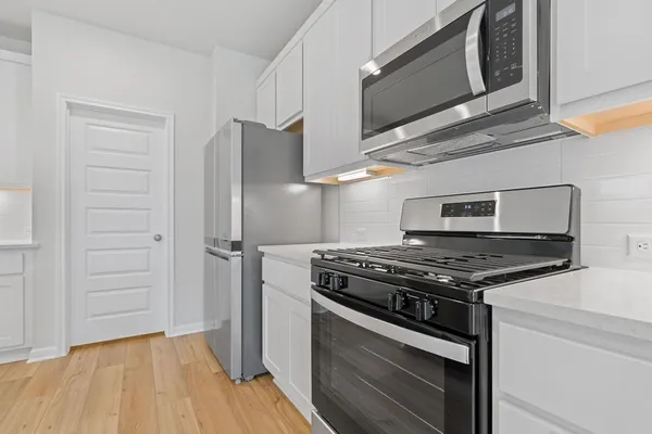 $2,800 | 7916 Andravida Drive, Austin, TX 78747