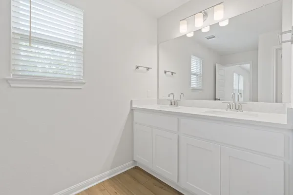 $2,800 | 7916 Andravida Drive, Austin, TX 78747