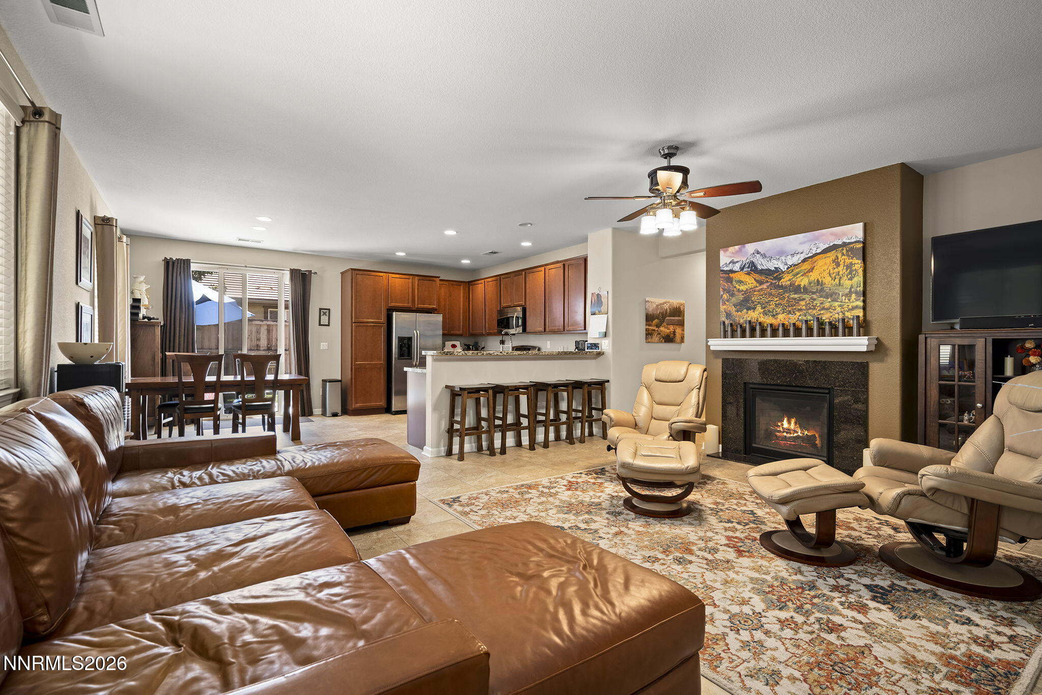 10725 Clear Vista Drive Reno, NV 89521 - Photo 4 of 21 4-web-or-mls-_DSC7049