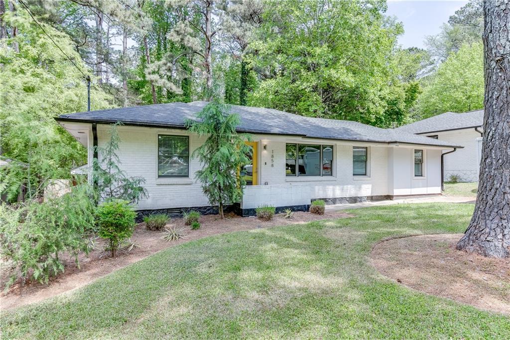 1858 Longdale Drive Decatur, GA 30032 - Photo 2 of 39