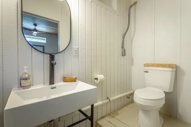 $975,000 | 203-201 Harbor Circle, Alligator Point, FL 32346