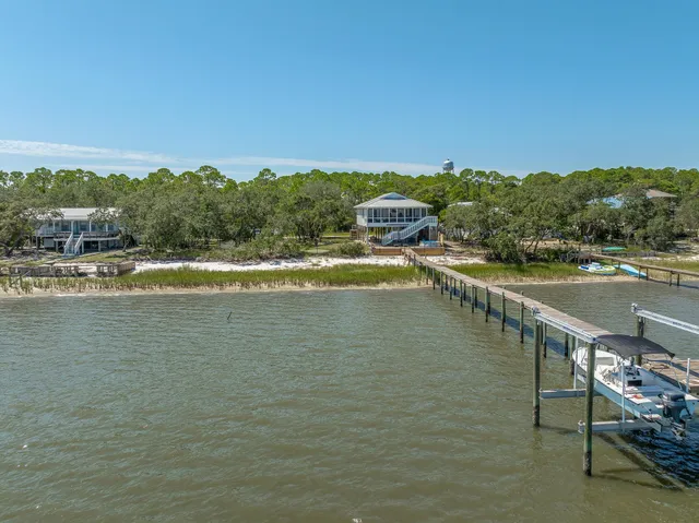 $975,000 | 203-201 Harbor Circle, Alligator Point, FL 32346