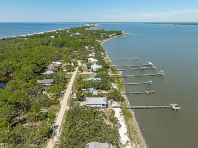 $975,000 | 203-201 Harbor Circle, Alligator Point, FL 32346