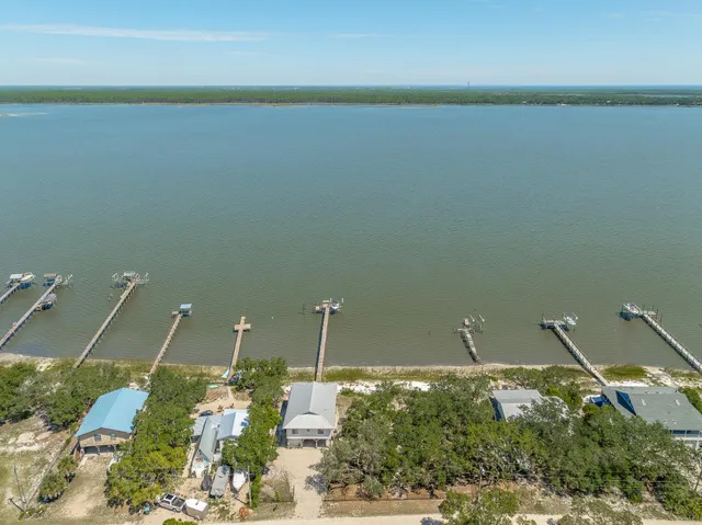 $975,000 | 203-201 Harbor Circle, Alligator Point, FL 32346