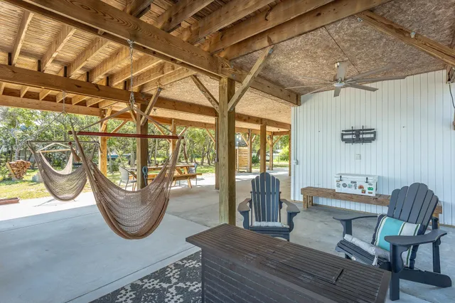 $975,000 | 203-201 Harbor Circle, Alligator Point, FL 32346