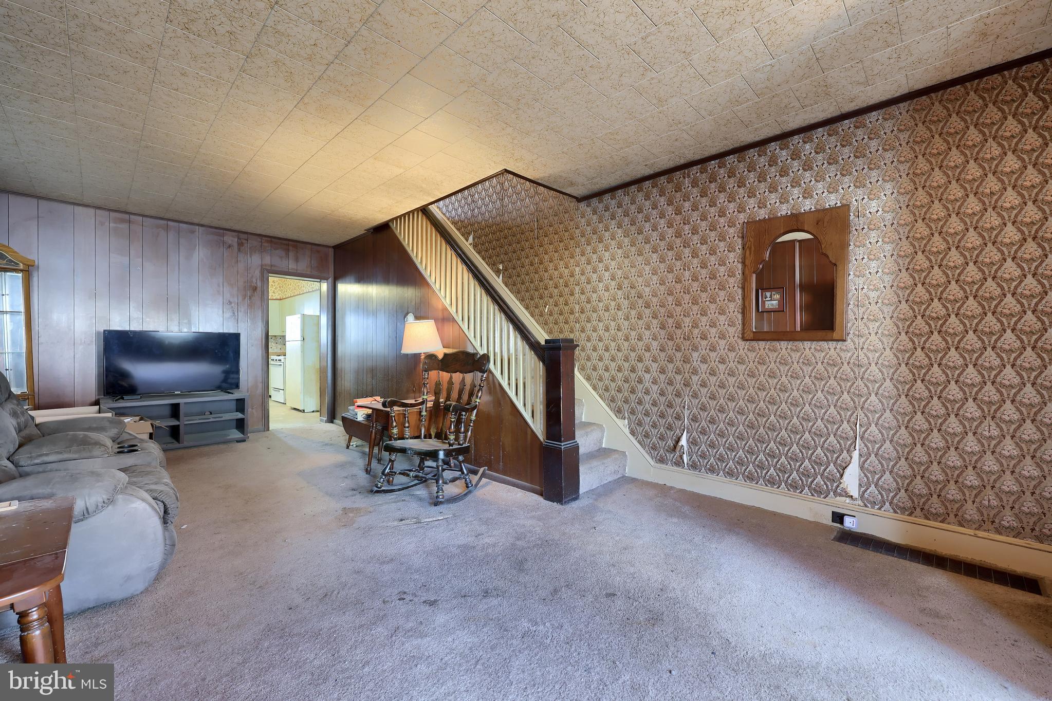14 West New Street Lancaster, PA 17603 - Photo 5 of 21 a view of livingroom with furniture and windows