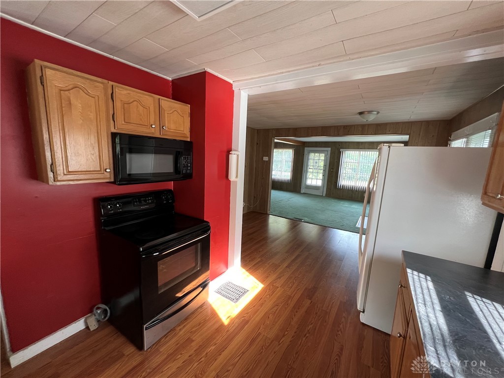 2050 East Westbrook Road Dayton, OH 45426 - Photo 10 of 30