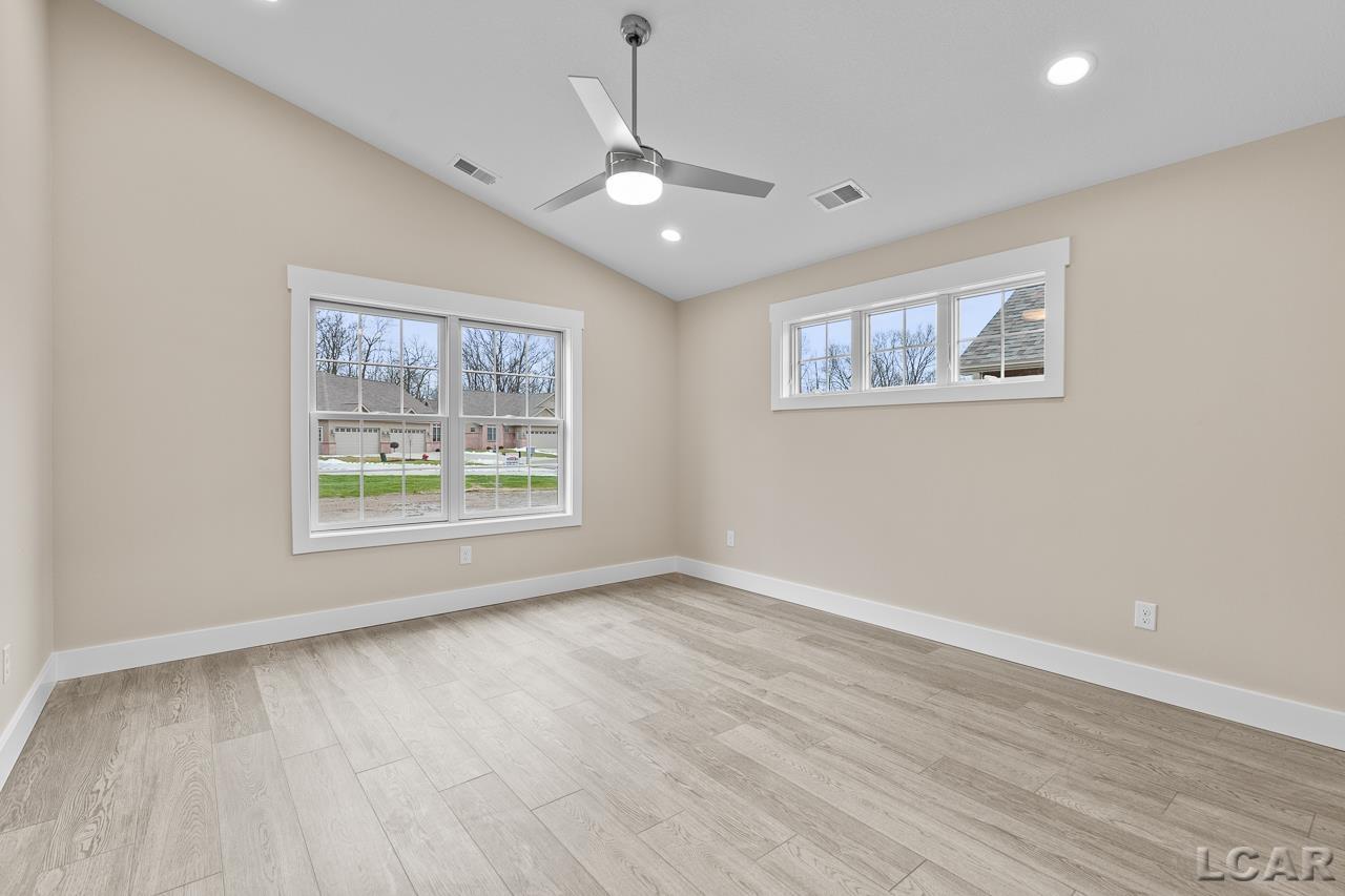 1668 Rivers Edge Court Adrian, MI 49221 - Photo 15 of 38 50124034-6277ff00-b037-4814-be92-6117dfbed635.JPG