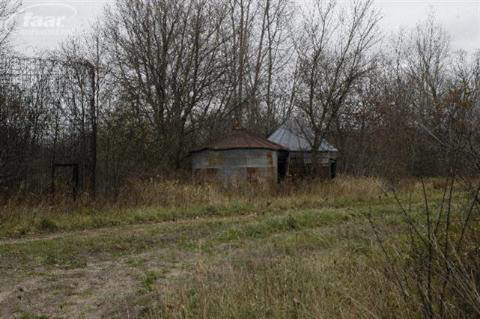 6366 East Carpenter Road Flint, MI 48506 - Photo 5 of 16 20265452-4.JPG