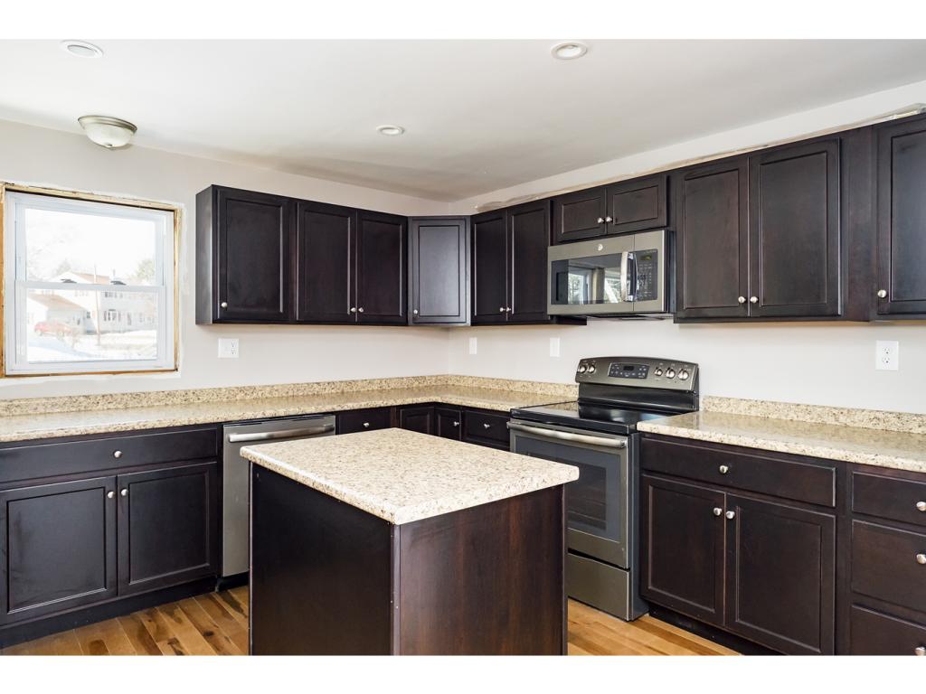 7 Snow Street Rochester, NH 03867 - Photo 3 of 14