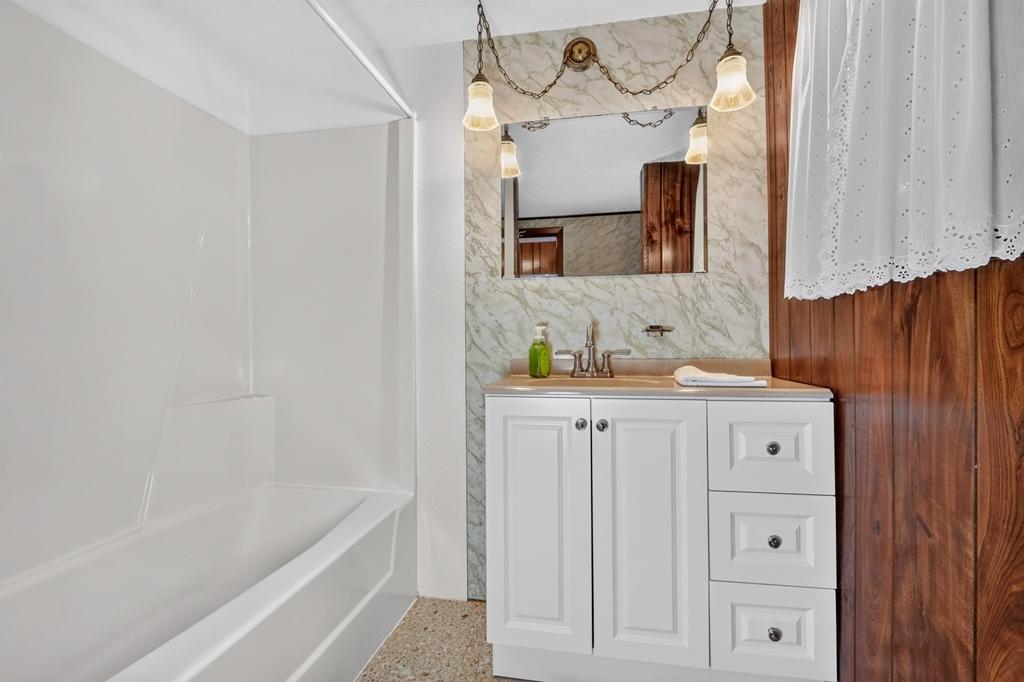 29260 Clearwater Road Grand Rapids, MN 55744 - Photo 17 of 54 Gallery Image 17