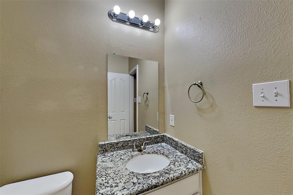 10876 Hawks Landing Road Fort Worth, TX 76052 - Photo 15 of 18