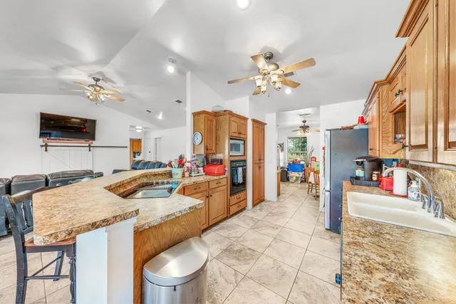 a view of a tennis court