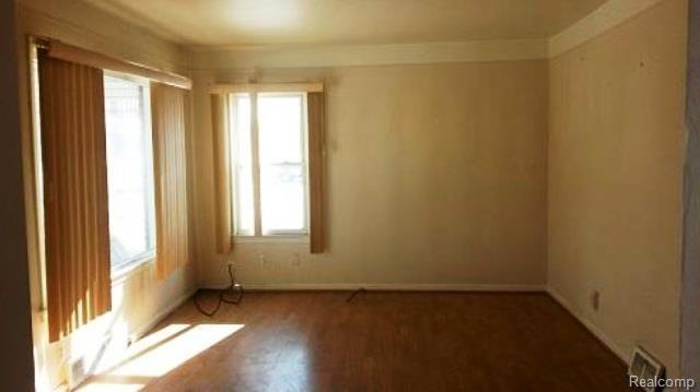 7005 Inkster Road Garden City, MI 48135 - Photo 15 of 17