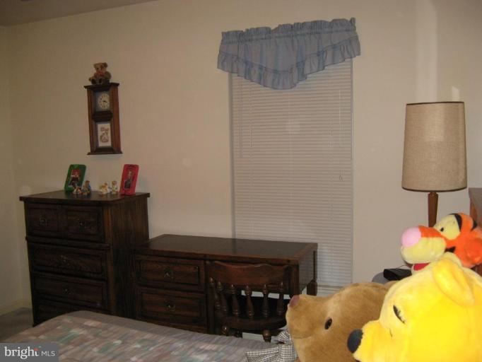 9244 Homestretch Court Laurel, MD 20723 - Photo 17 of 27 Bedroom #1
