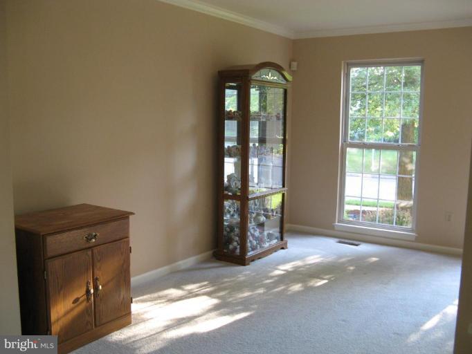 9244 Homestretch Court Laurel, MD 20723 - Photo 10 of 27 Living Room #2