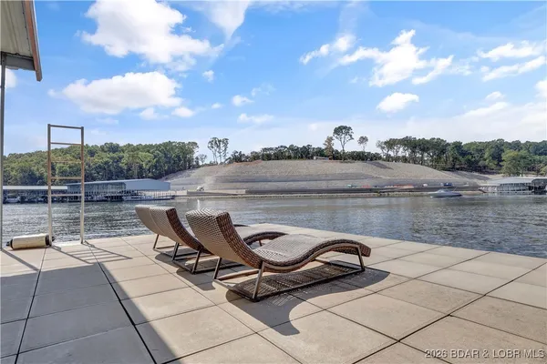 $1,295,000 | 75 Haven Drive, Sunrise Beach, MO 65079