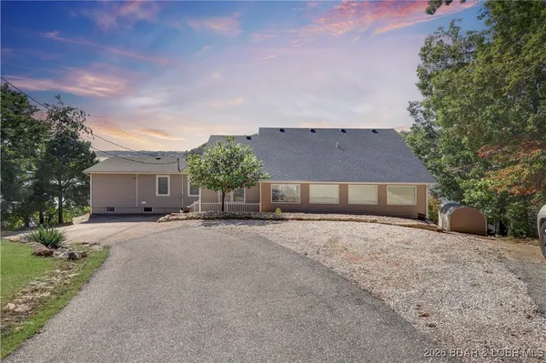 $1,295,000 | 75 Haven Drive, Sunrise Beach, MO 65079