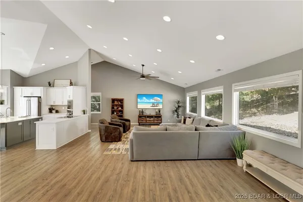 $1,295,000 | 75 Haven Drive, Sunrise Beach, MO 65079