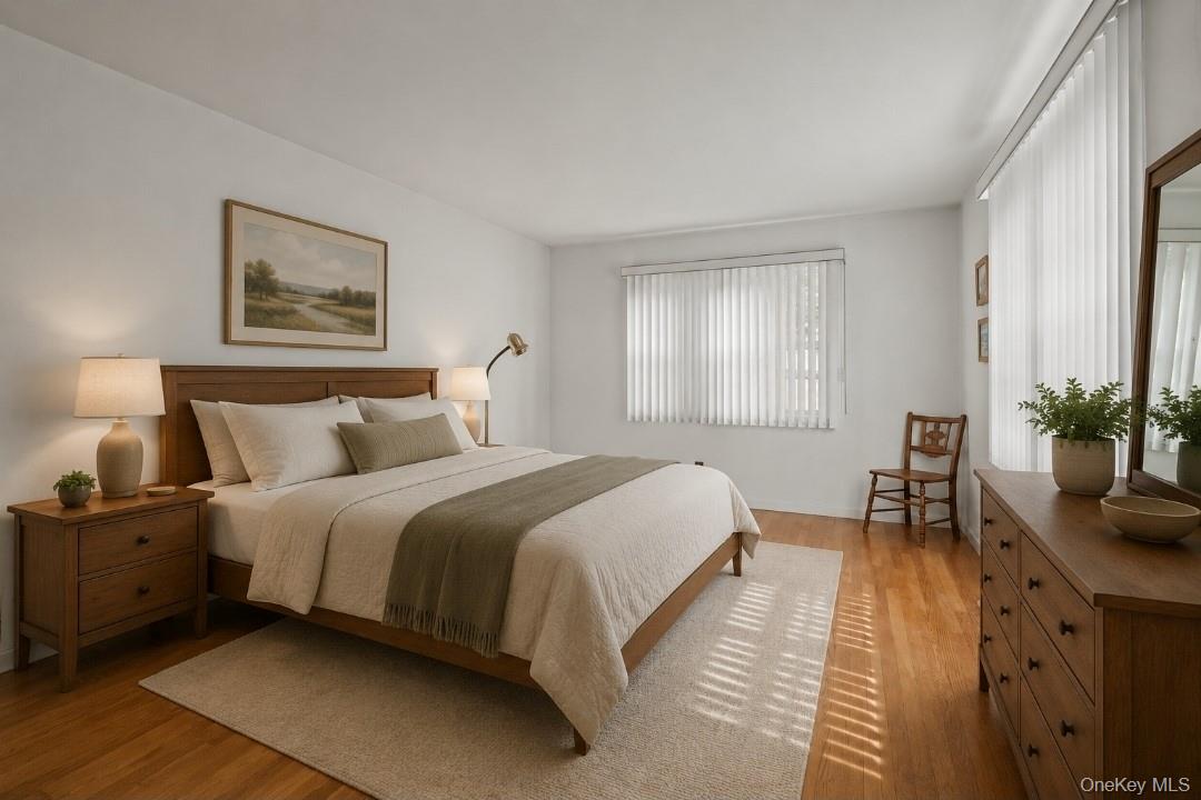 11 Dearborn Street New Rochelle, NY 10801 - Photo 19 of 30 Primary Bedroom w/ half bath
