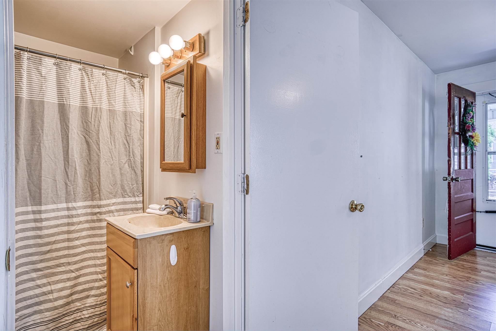 210 Locust Street Newburgh, IN 47630 - Photo 13 of 36 Gallery Image 13