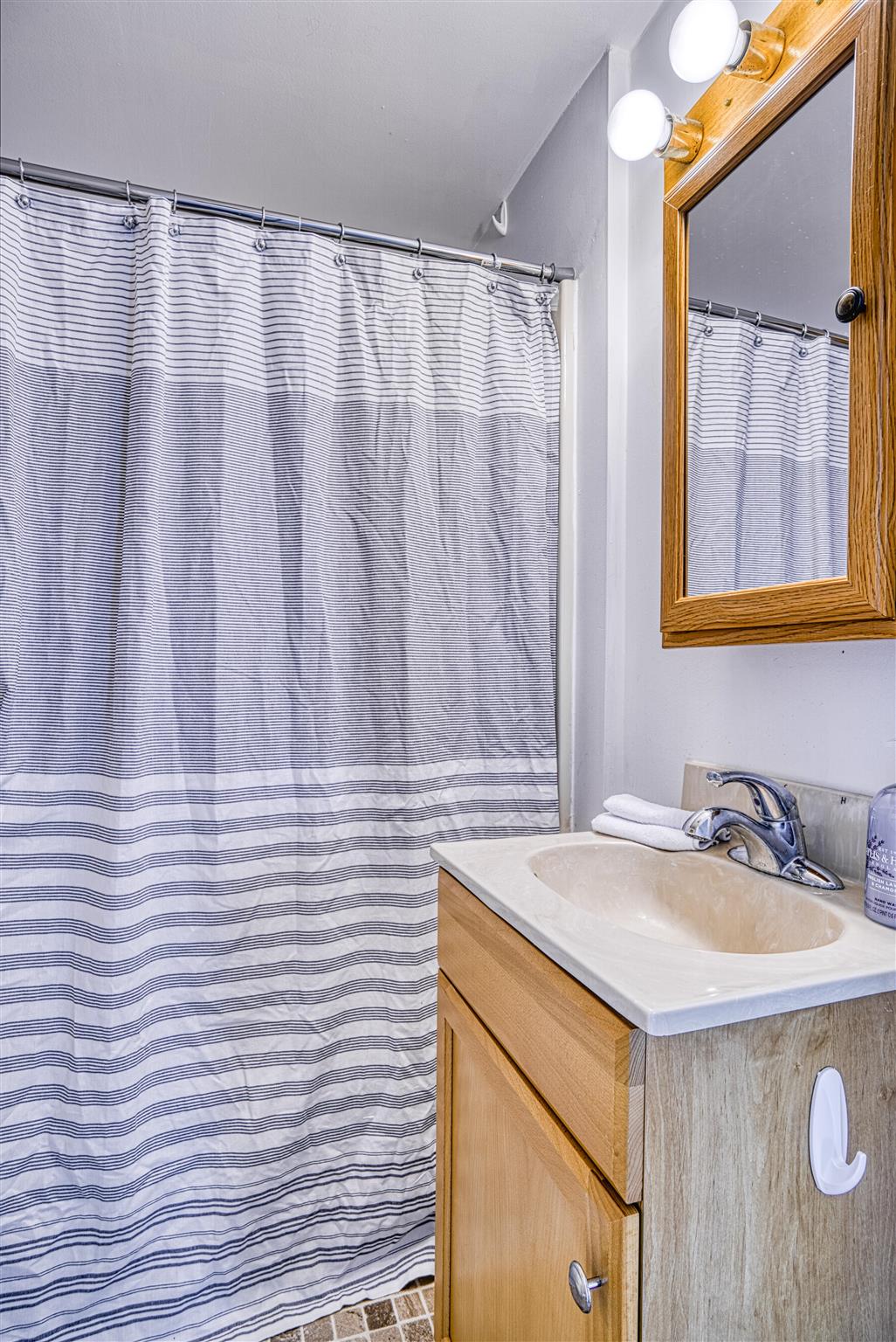 210 Locust Street Newburgh, IN 47630 - Photo 14 of 36 Gallery Image 14