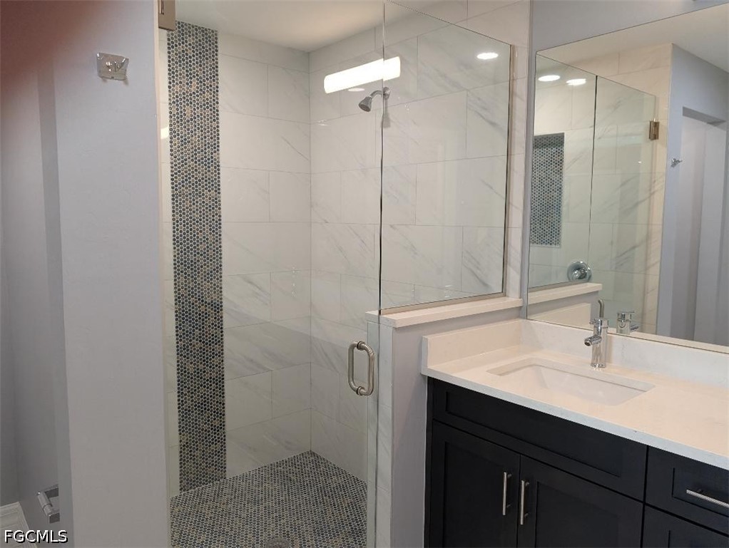 12866 Iona Road Fort Myers, FL 33908 - Photo 9 of 15